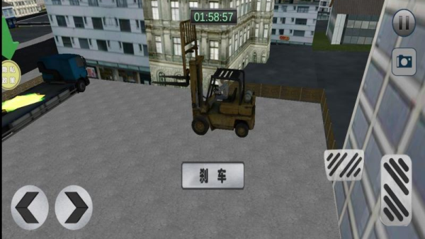 ��ʻ���̳���Ϸ