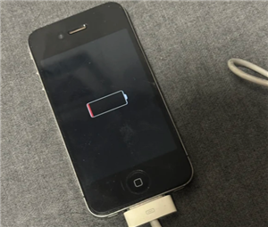 iPhone4S����һ�����еĵ���������Ǯ iPhone4S���ռ۸�