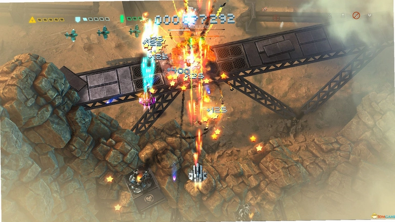 ������ӥ Sky Force Reloaded1.0.0 �����ƽ��