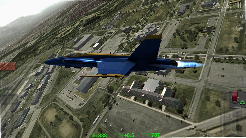 ����ʹ�ؼ����ж�ģ�� Blue Angels: Aerobatic Flight Simulator1.0 �����ƽ��