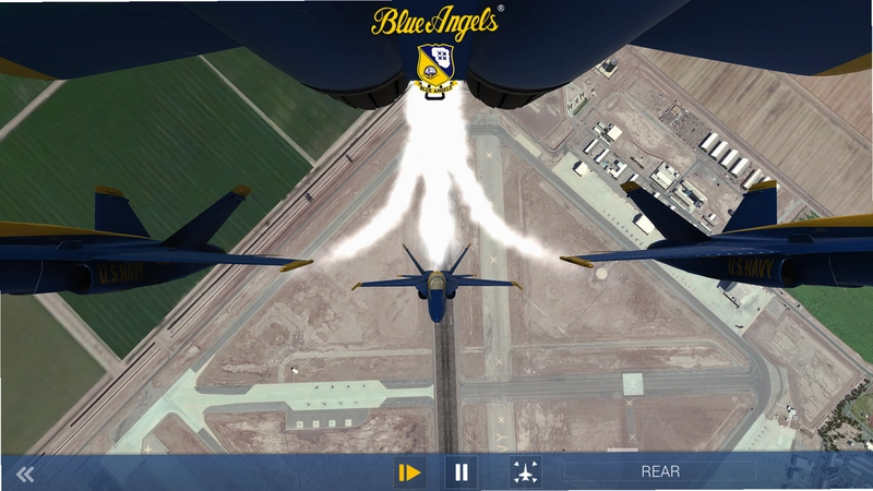 ����ʹ�ؼ����ж�ģ�� Blue Angels: Aerobatic Flight Simulator1.0 �����ƽ��