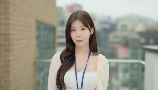 嘘美女拍摄中桌面版 嘘美女拍摄中桌面版