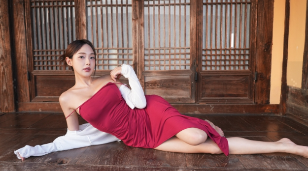 夏日美女欧巴请和我恋爱吧pc版v24327596 官方版
