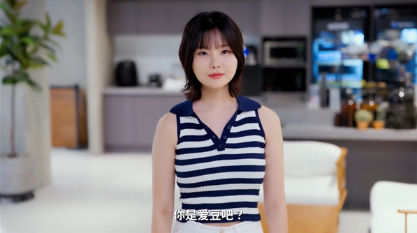 嘘美女拍摄中桌面版v1.0 官方版