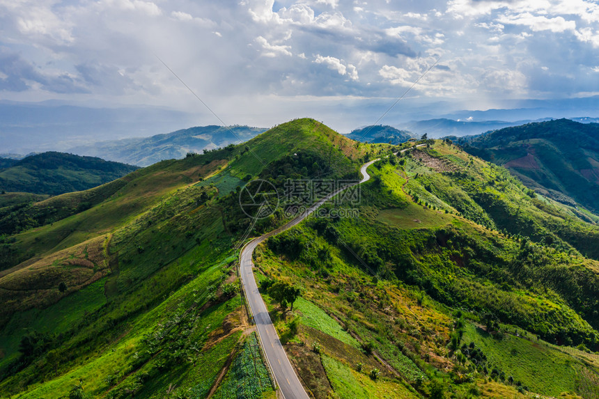 旅程:第三章 盘山公路 云海日出 山顶观景 自驾摄影攻略