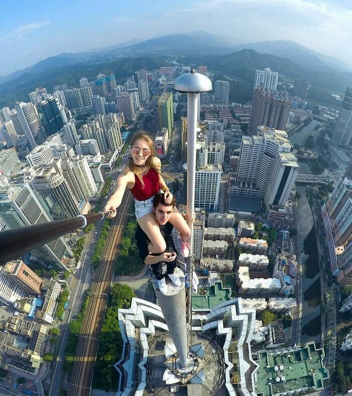跨越高楼挑战极限运动震撼瞬间实拍画面