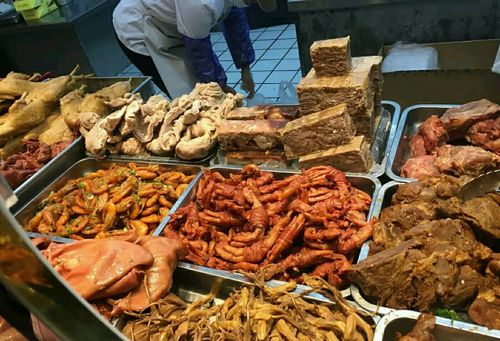 天府活力市场 熟食区卤菜蛋烘糕摊位